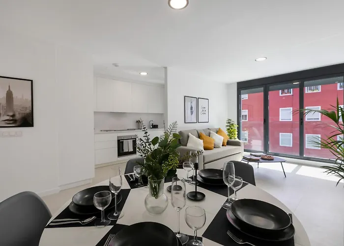 Eleven 4 Апартаменты *