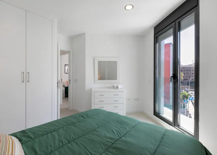 Eleven 4 Санта-Крус-де-Тенерифе